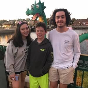 Meet your Posher, Tara